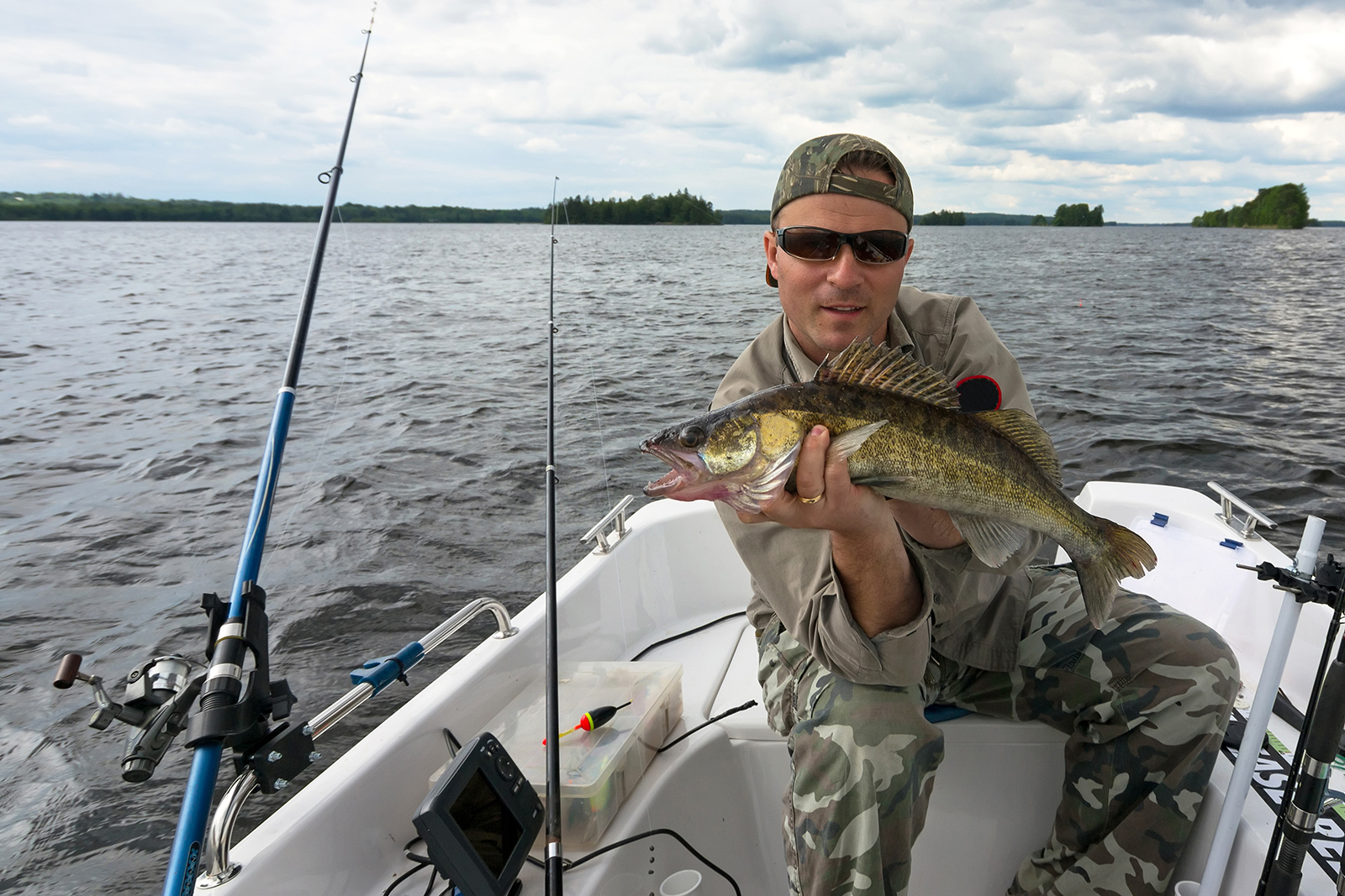 time for fishing walleye